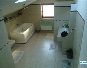 Maison 5 chambres à vendre dans Cluj-napoca, zone Europa