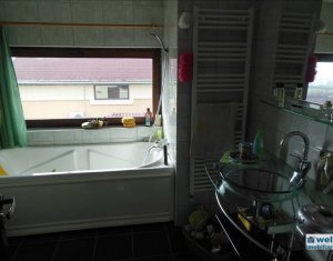 Maison 4 chambres à vendre dans Cluj-napoca, zone Dambul Rotund