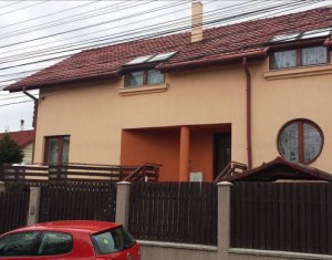Maison 5 chambres à vendre dans Cluj-napoca, zone Zorilor