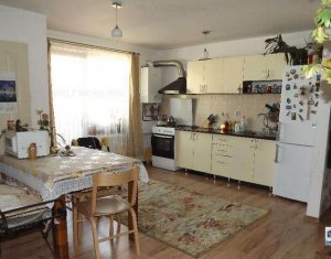 Appartement 3 chambres à vendre dans Floresti