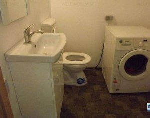 Appartement 3 chambres à vendre dans Floresti