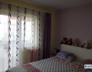 Appartement 3 chambres à vendre dans Cluj-napoca, zone Manastur