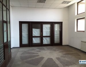 Bureau à louer dans Cluj-napoca, zone Centru