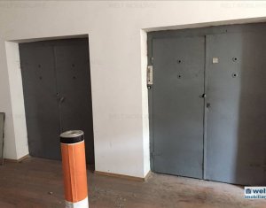 Bureau à louer dans Cluj-napoca, zone Centru