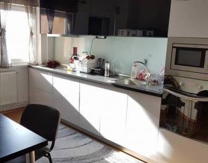 Lakás 4 szobák eladó on Cluj-napoca, Zóna Marasti