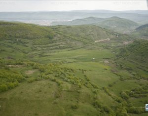 Telek eladó on Tauti