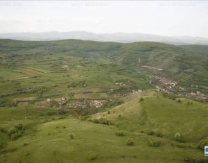 Telek eladó on Tauti