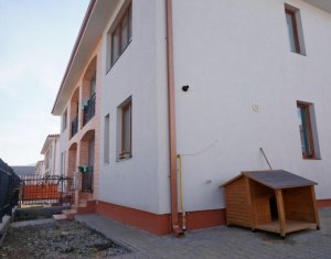 Ház 5 szobák kiadó on Floresti