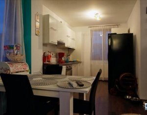 Ház 5 szobák kiadó on Floresti