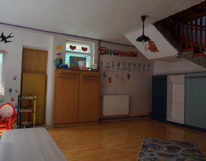 Üzlethelyiség eladó on Floresti