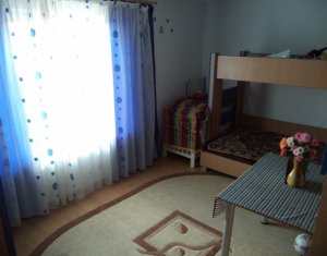Lakás 3 szobák eladó on Floresti