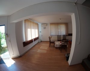 Ház 4 szobák eladó on Chinteni