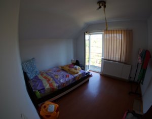 Ház 4 szobák eladó on Chinteni