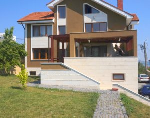 Maison 7 chambres à vendre dans Cluj-napoca, zone Europa