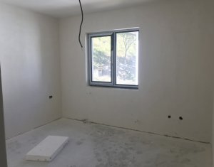 Ház 4 szobák eladó on Floresti