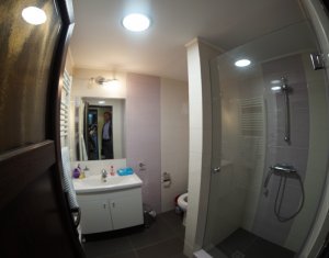 Ház 6 szobák eladó on Cluj-napoca