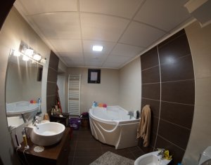 Ház 6 szobák eladó on Cluj-napoca