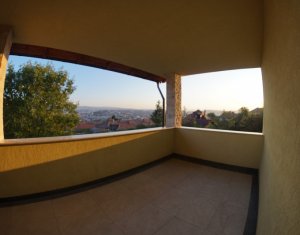 Ház 6 szobák eladó on Cluj-napoca