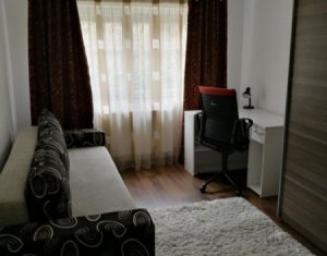 Appartement 3 chambres à louer dans Cluj-napoca, zone Zorilor