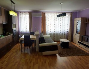 Lakás 3 szobák eladó on Floresti