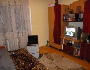 Appartement 4 chambres à vendre dans Cluj-napoca, zone Manastur