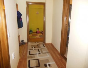 Appartement 3 chambres à vendre dans Floresti