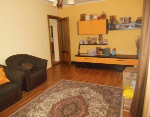 Appartement 3 chambres à vendre dans Floresti
