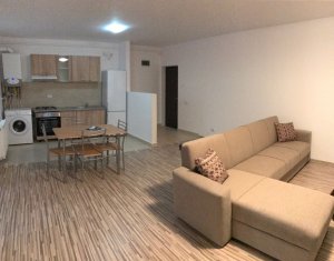 Appartement 3 chambres à louer dans Floresti