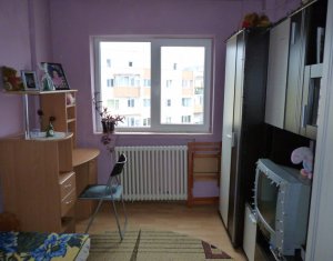 Lakás 4 szobák eladó on Cluj-napoca, Zóna Manastur