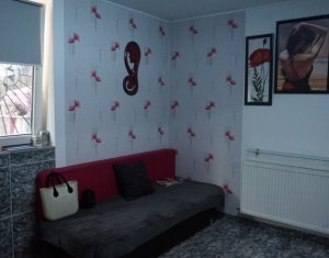 Appartement 3 chambres à vendre dans Cluj-napoca, zone Intre Lacuri