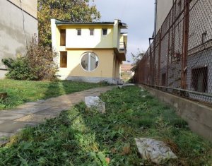 Maison 4 chambres à vendre dans Cluj-napoca, zone Dambul Rotund
