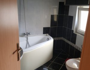 Maison 4 chambres à vendre dans Cluj-napoca, zone Dambul Rotund