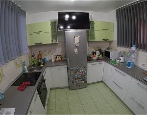 Appartement 3 chambres à vendre dans Cluj-napoca, zone Dambul Rotund