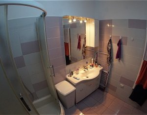 Appartement 3 chambres à vendre dans Cluj-napoca, zone Dambul Rotund