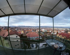 Appartement 4 chambres à vendre dans Cluj-napoca, zone Andrei Muresanu