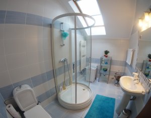 Appartement 4 chambres à vendre dans Cluj-napoca, zone Andrei Muresanu
