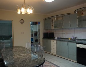 Maison 3 chambres à vendre dans Cluj-napoca, zone Zorilor