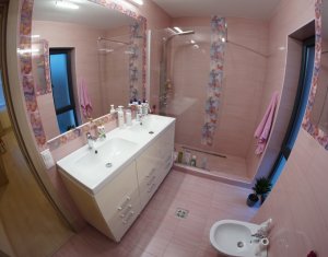 Maison 5 chambres à vendre dans Cluj-napoca, zone Borhanci