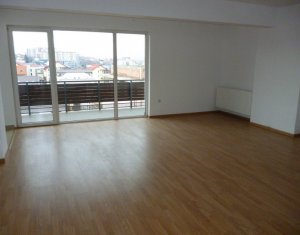 Appartement 5 chambres à vendre dans Cluj-napoca, zone Buna Ziua