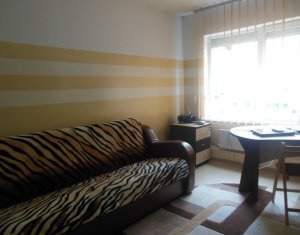 Appartement 3 chambres à louer dans Floresti