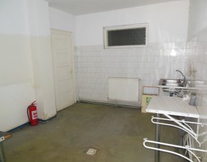 Espace Commercial à vendre dans Cluj-napoca, zone Someseni