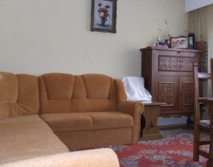 Appartement 3 chambres à vendre dans Cluj-napoca, zone Marasti