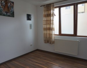 Appartement 3 chambres à vendre dans Floresti