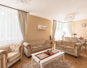 Maison 5 chambres à vendre dans Cluj-napoca, zone Dambul Rotund