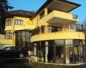 , 450m2 dans Cluj-napoca, zone Grigorescu