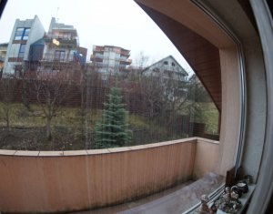 Maison 4 chambres à vendre dans Cluj-napoca, zone Andrei Muresanu