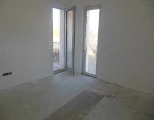 Appartement 4 chambres à vendre dans Floresti