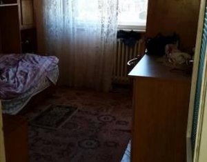 Appartement 3 chambres à vendre dans Cluj-napoca, zone Manastur