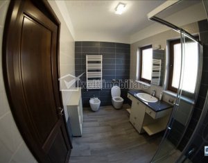 Maison 6 chambres à vendre dans Cluj-napoca, zone Someseni