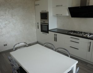 Maison 6 chambres à vendre dans Cluj-napoca, zone Someseni
